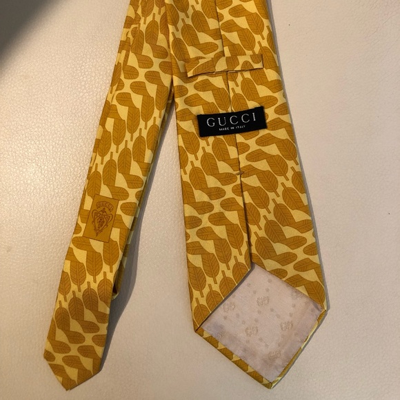 Other - (Sold)Gucci Silk Tie